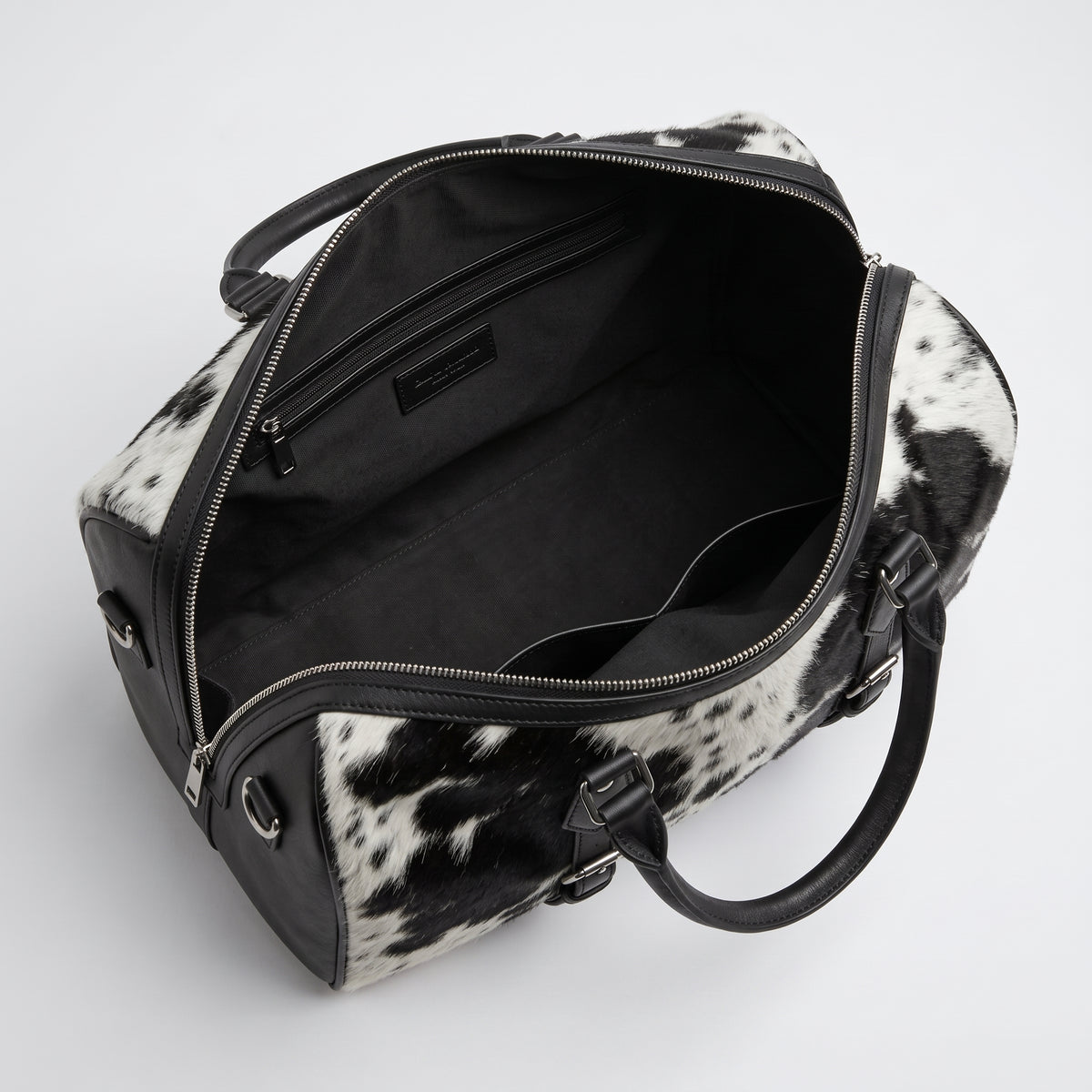 Hair-On Cowhide Leather Duffle Bag – Wholesale Travel Weekender